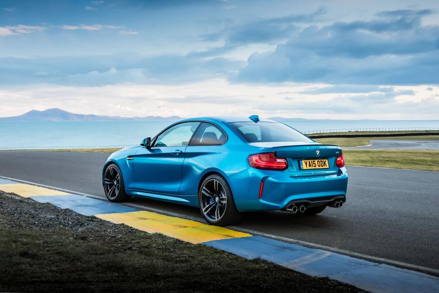  BMW M2 Coupe 2016 года  (UK) (фото 34 из 40)